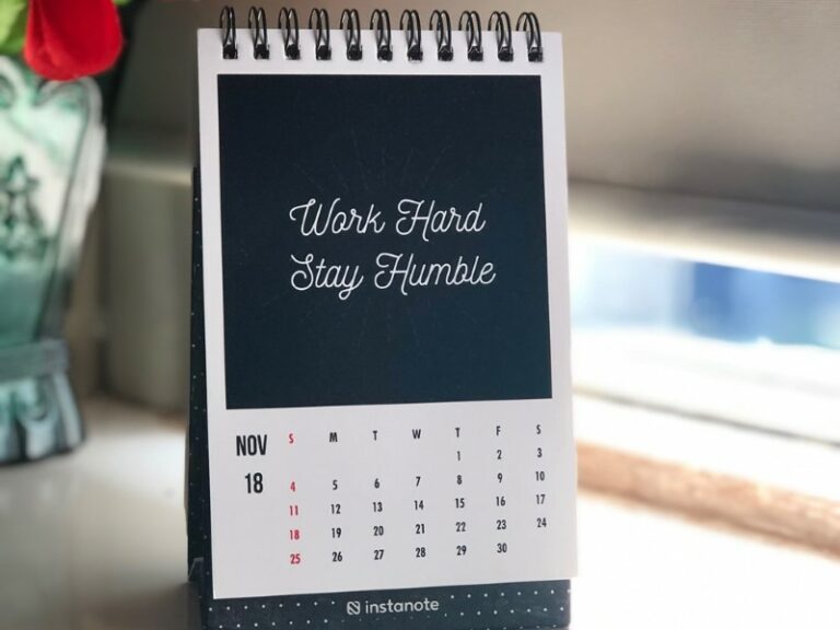 Tips Pembuatan Kalender 2022. Bisnis Menjanjikan untuk Pemula