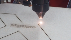 Laser cutting plakat mdf