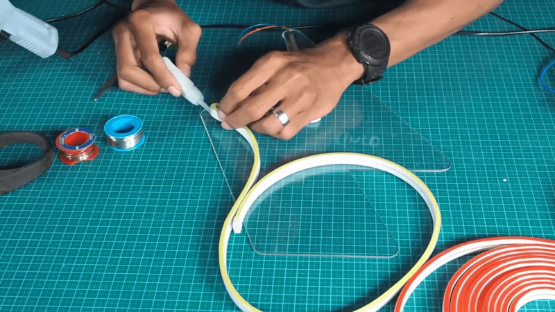 Membuat neon flex custom dengan akrilik