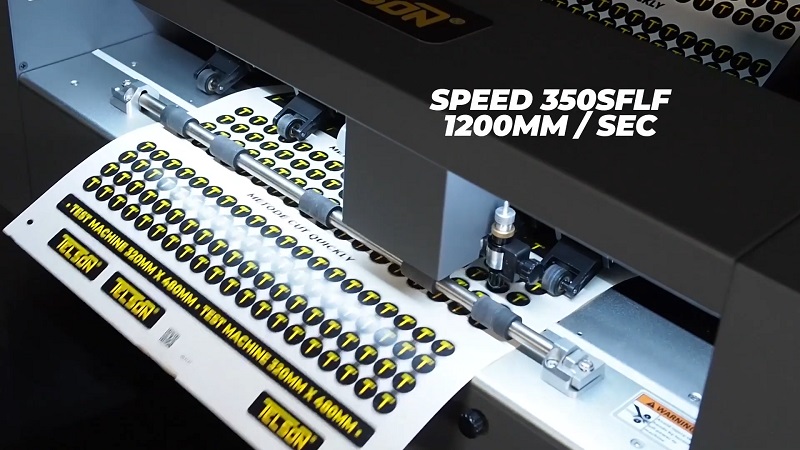 Kecepatan Cutting Mesin Label Cutting Sticker 350SFLF With CCD