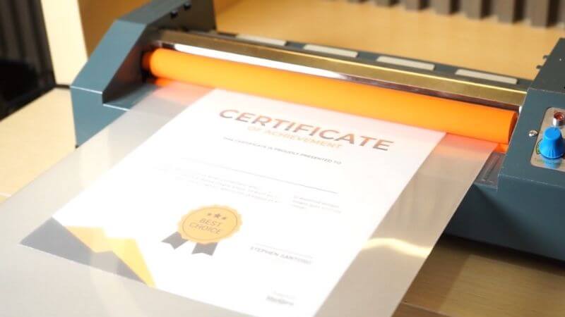 Mesin Laminating YG320C untuk Laminasi Ijazah