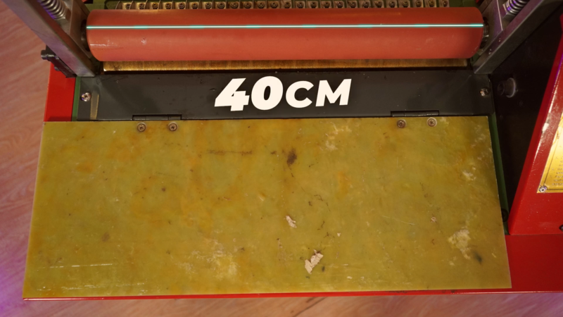 Mesin Lem Multifungsi Lebar 40cm
