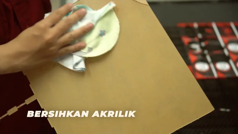 Persiapan Membuat Standee Akrilik Low Budget