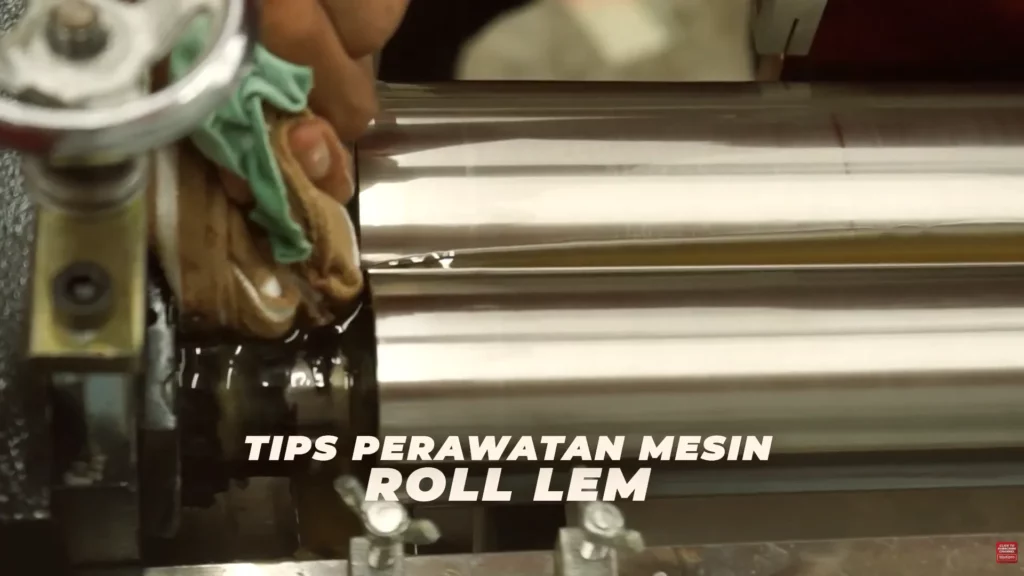 Mesin Lem GM700 Lem Atas